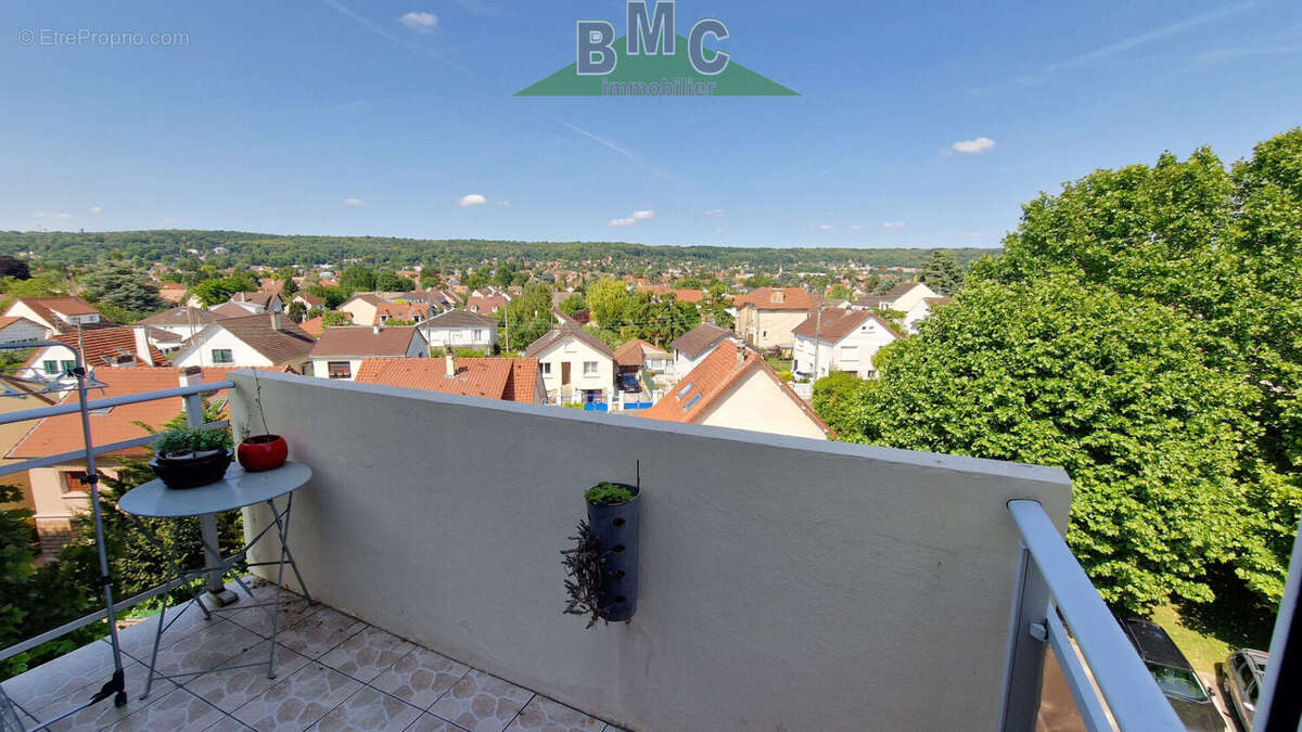 Appartement à SAINT-LEU-LA-FORET