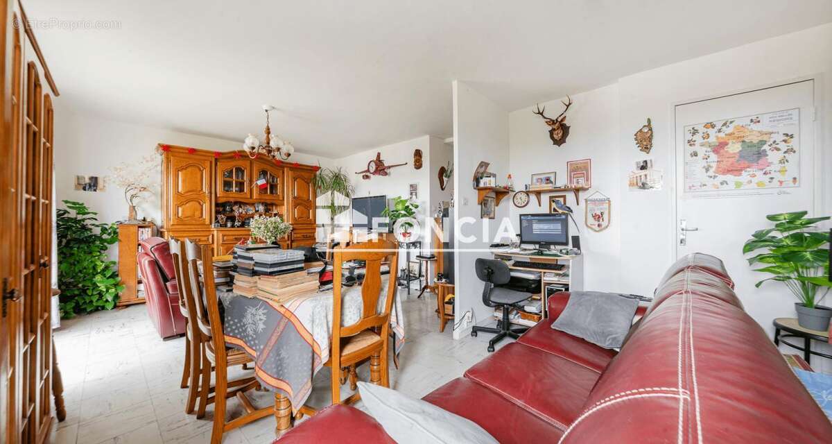 Appartement à SALON-DE-PROVENCE