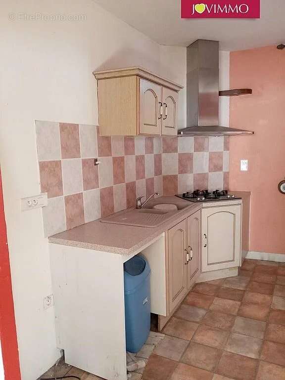 Commerce à SAINT-ELOY-LES-MINES