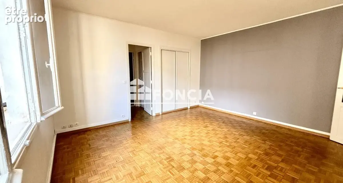 Porte didot 2 pieces 48,5m2 a rafraichir au 3eme etage avec ascenseur - photo 5