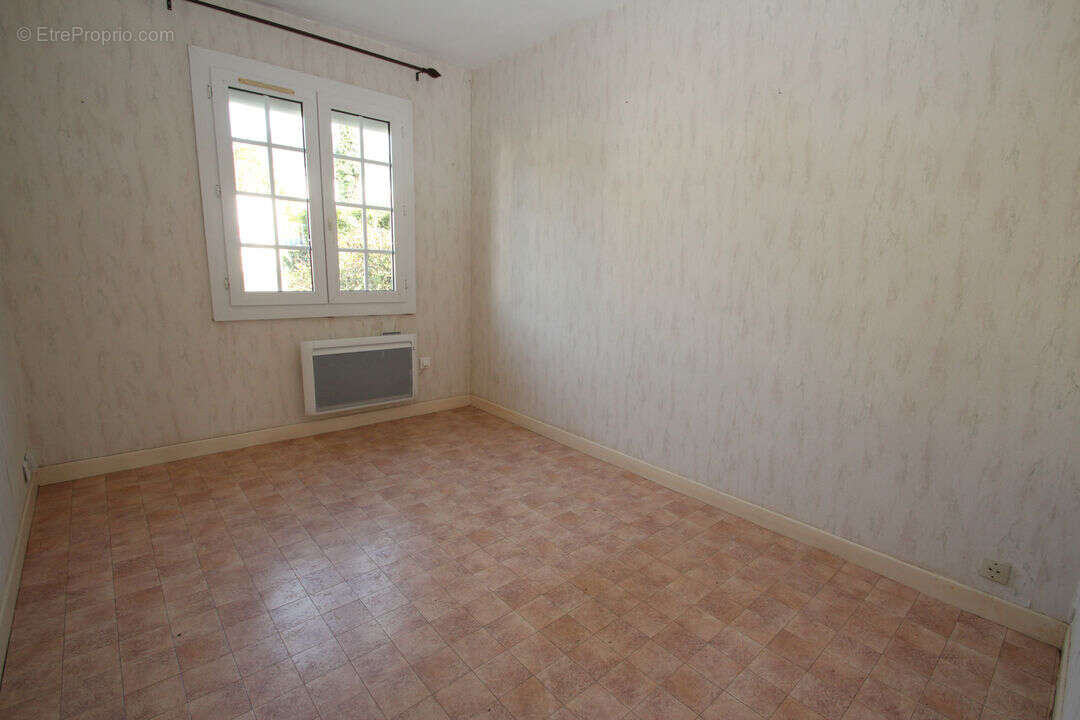 Maison à SAINT-LEGER-DES-VIGNES