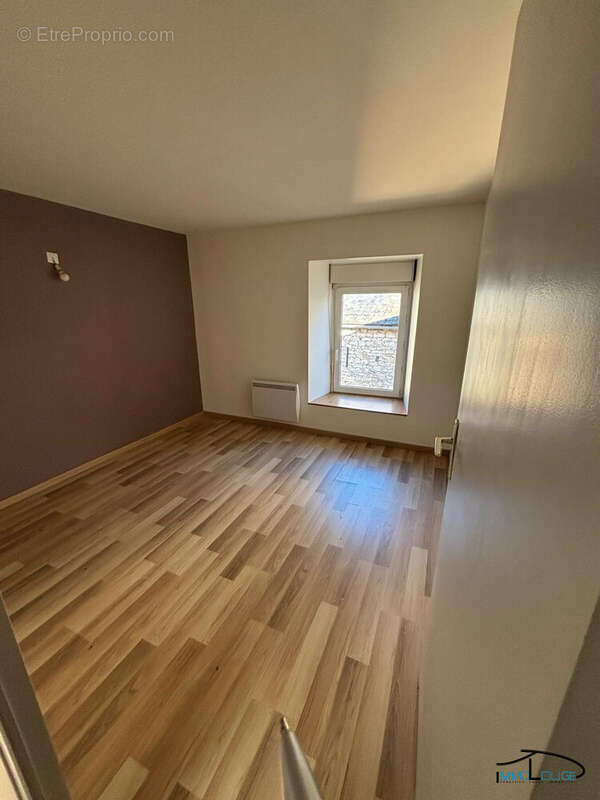 Appartement à BERTHOLENE