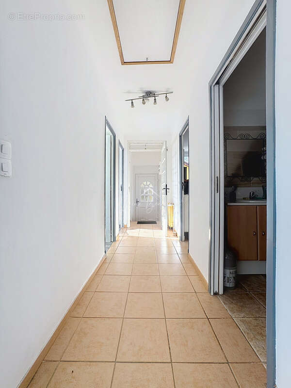 Maison à SAINT-AFFRIQUE