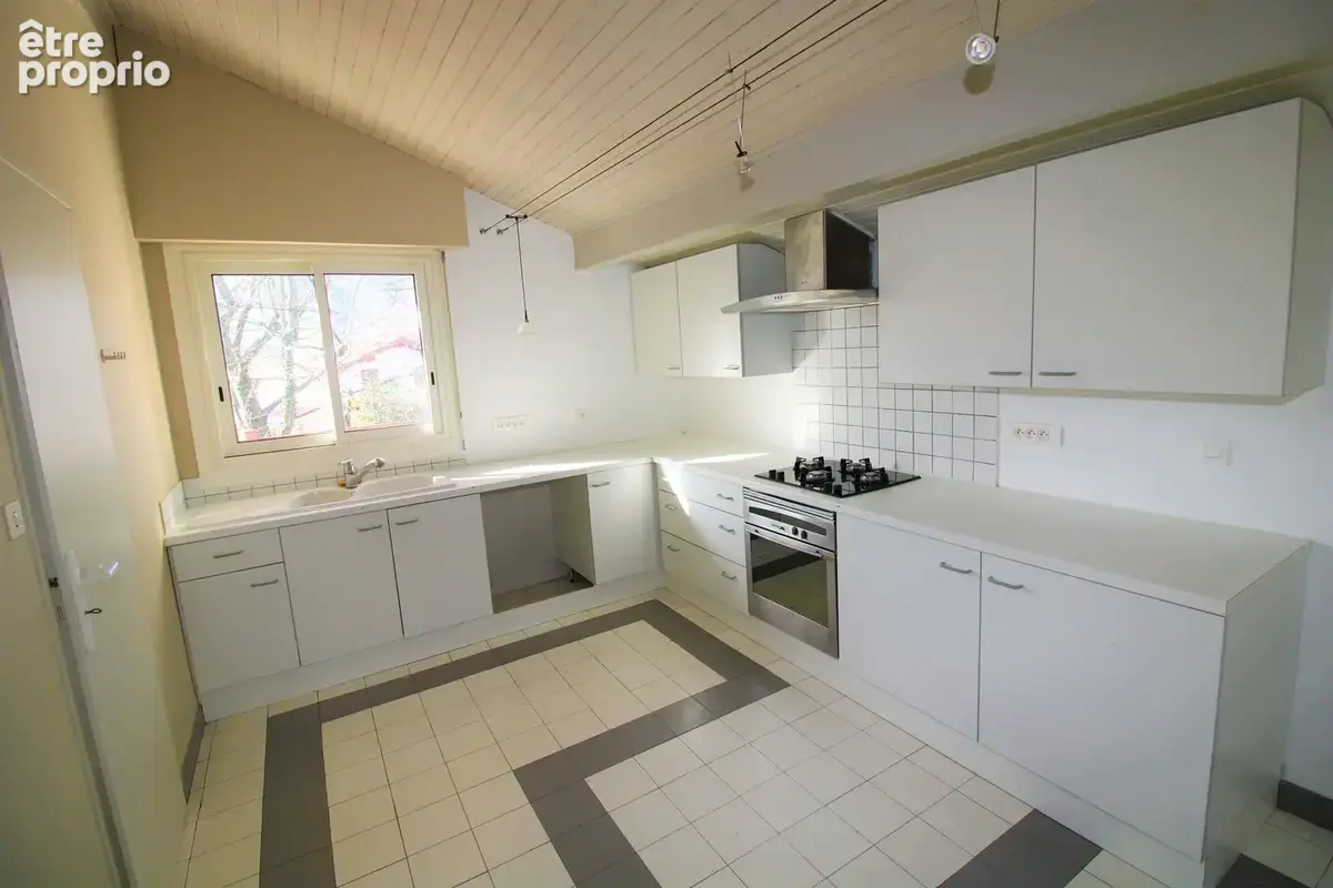 Maison 292 m² à Itxassou  - photo 10
