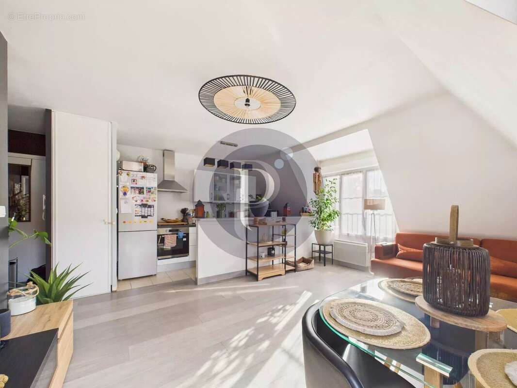 Appartement à LE PLESSIS-ROBINSON