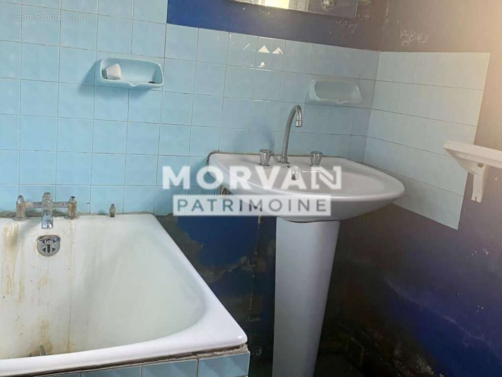 Maison à AUNAY-EN-BAZOIS