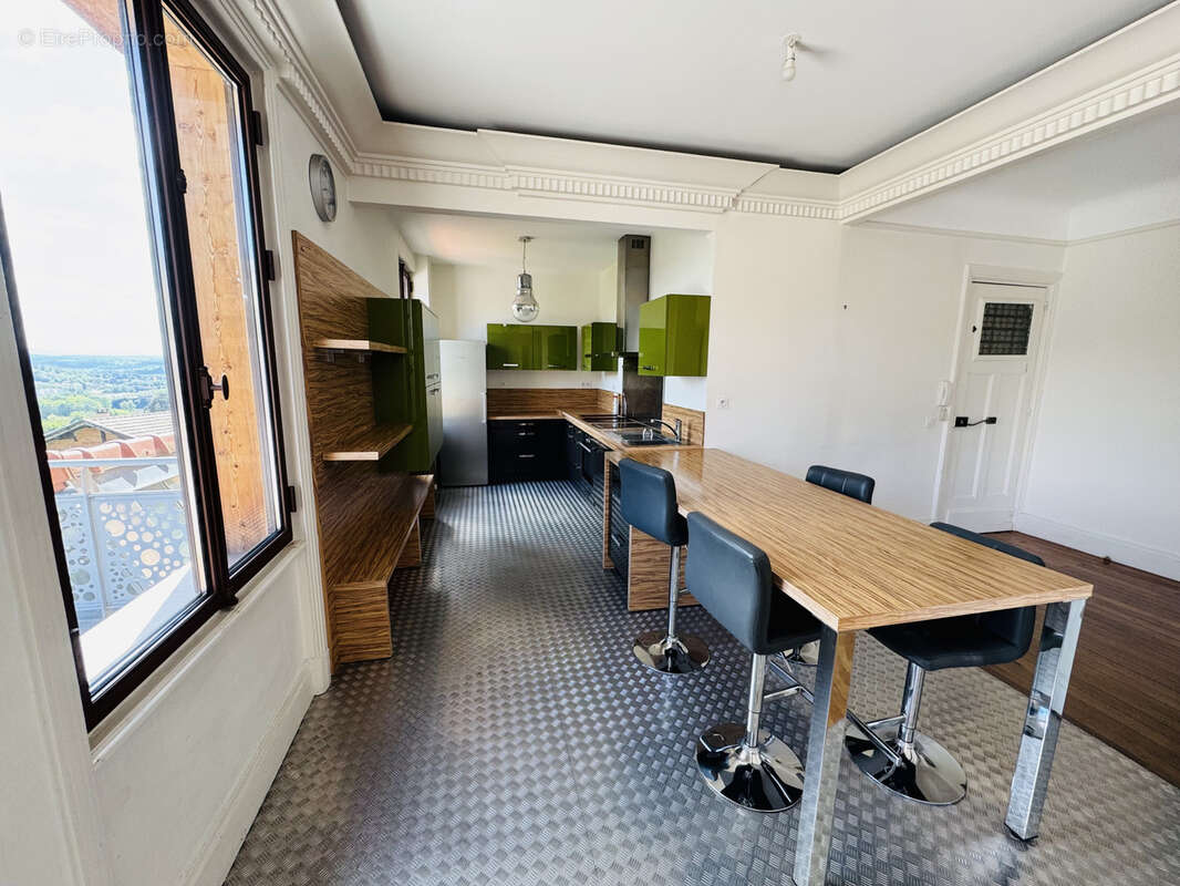 Appartement à THIERS