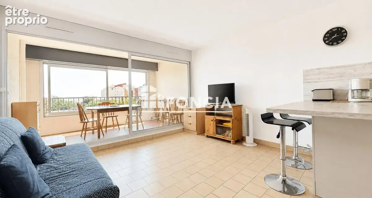 Cap d'agde, appartement t2 avec cabine et loggia - photo 4