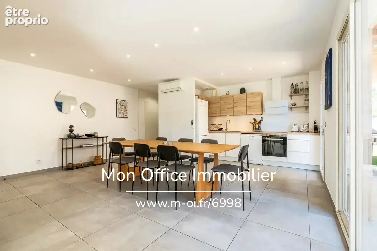 Référence : 6998-les - villa moderne à 1 min de la plage avec piscine et garage à grimaud - photo 9