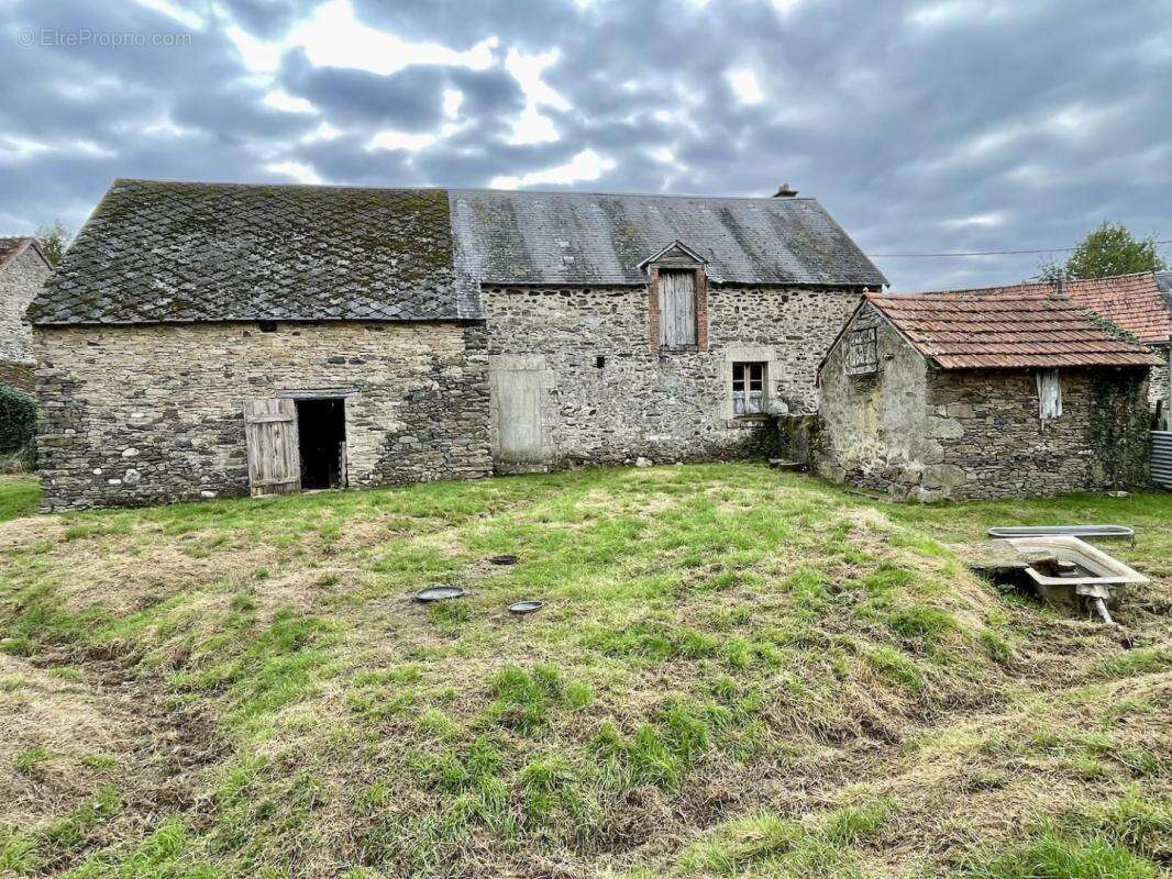 Maison 56 m² à Mouhet  - photo 7