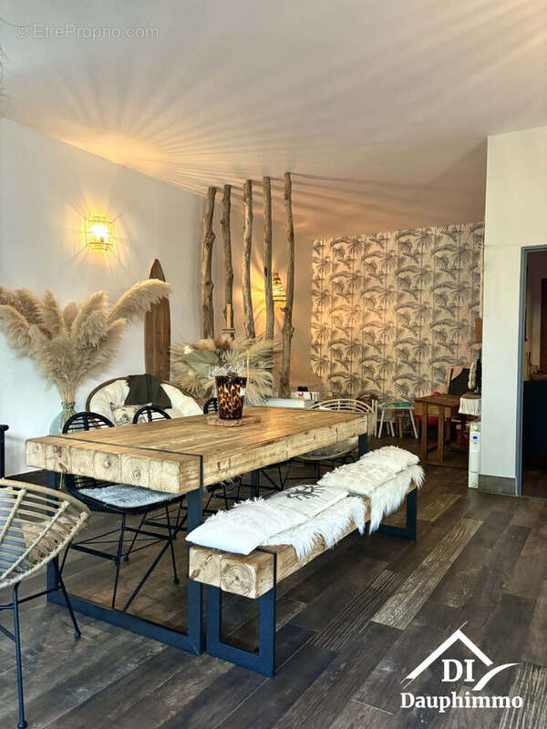 Maison à ROMANS-SUR-ISERE