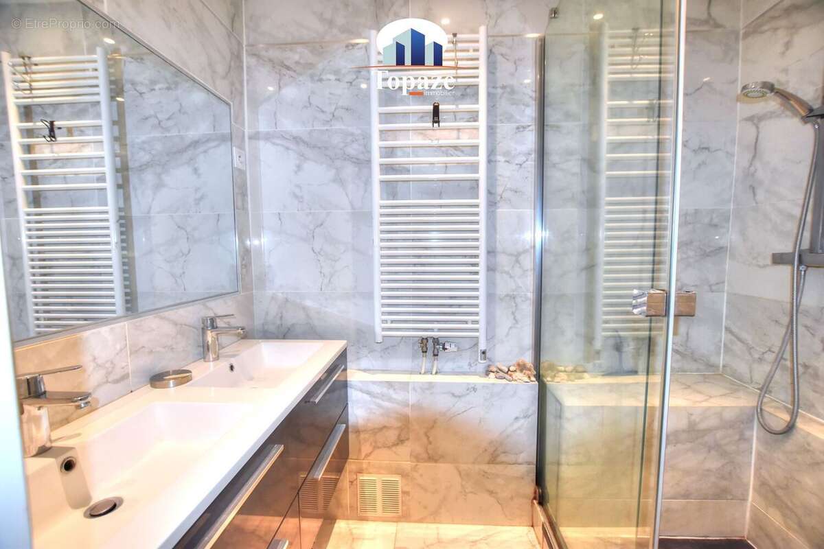 Appartement 64 m² à Frejus  - photo 4