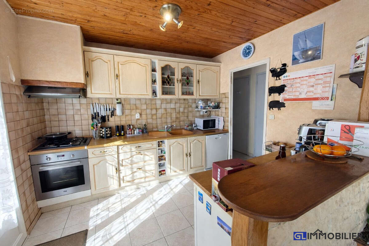 Maison à CESNY-BOIS-HALBOUT