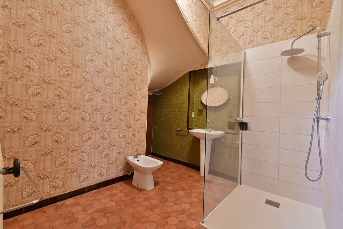 Maison à NEUVY-LE-ROI