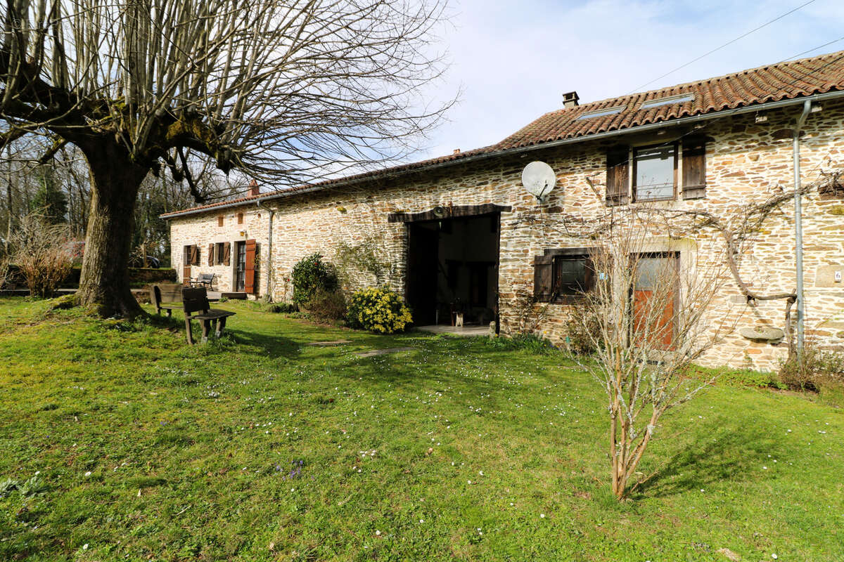 Joli ensemble immobilier à la campagne, 4 ou 5 logis, idéal résidence secondaire d'amis ! - photo 23