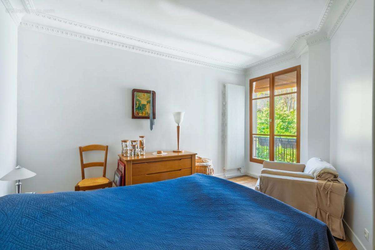 Appartement à PARIS-20E