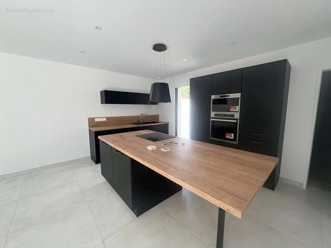 Maison à SAINT-HILAIRE-LA-FORET