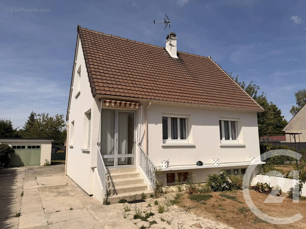 Maison à NANGIS
