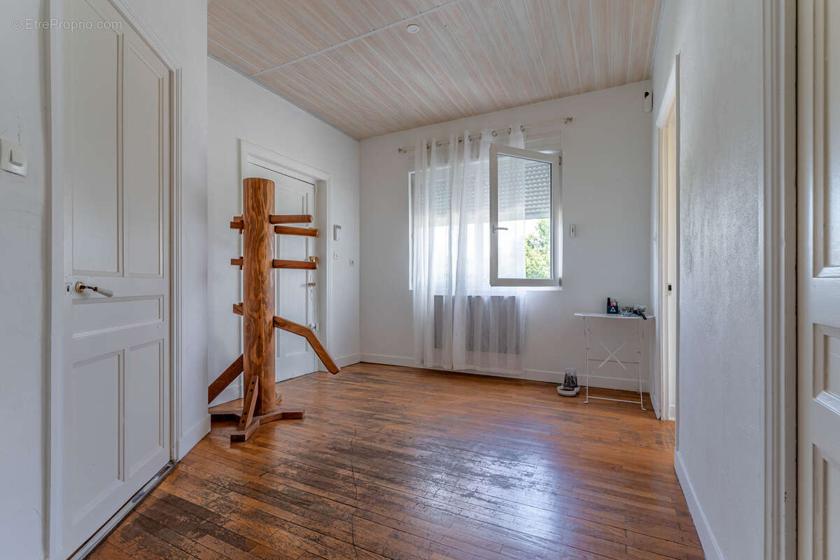 Maison à MASSIEUX