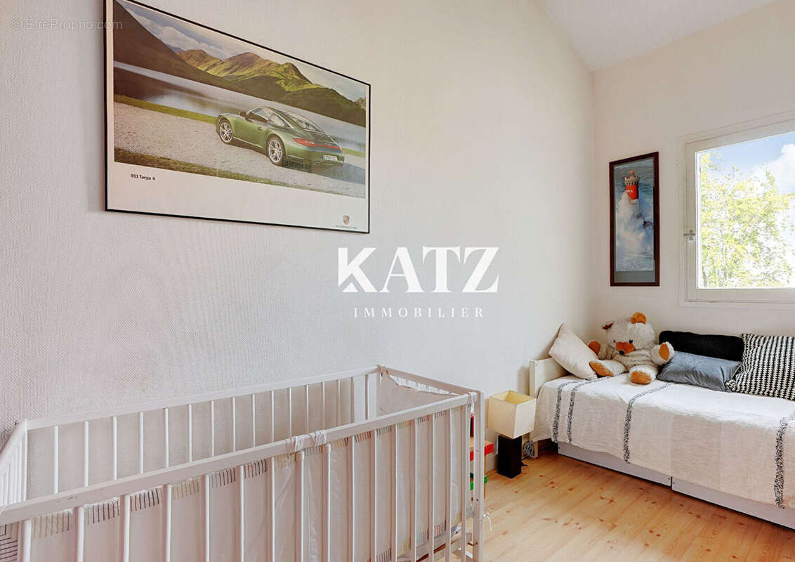 Appartement à GARCHES