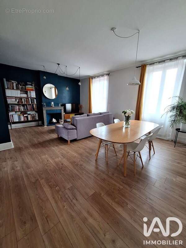 Photo 2 - Appartement à SAINT-PAUL-EN-JAREZ
