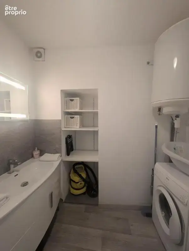 PÉZENAS CENTRE — Appartement traversant - photo 10