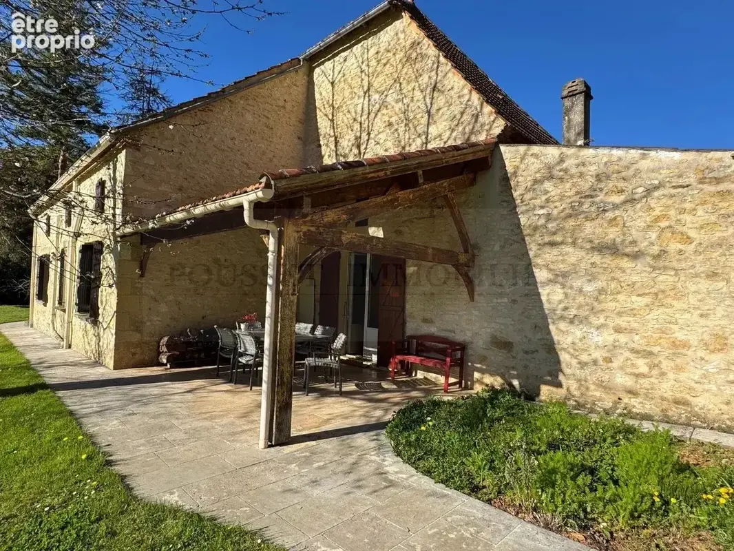 Belle propriété de campagne avec piscine sur 3.7 ha de terrain - photo 4