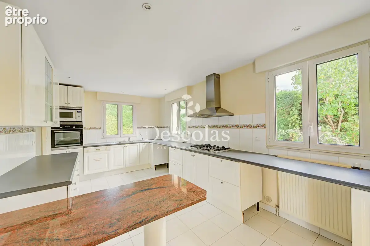 SAINT-GERMAIN-EN-LAYE Plateau - Maison familiale 181 m2 plein sud avec jardin - photo 17