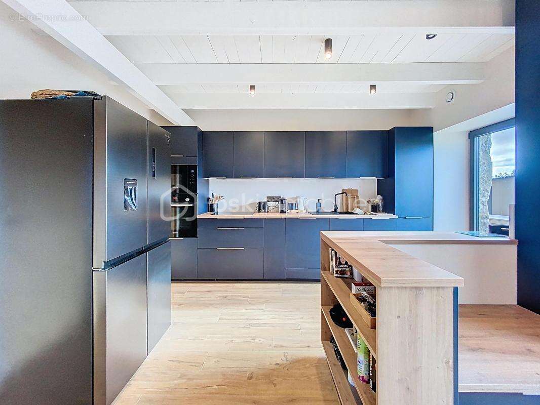 Maison à SAINT-JACUT-DE-LA-MER