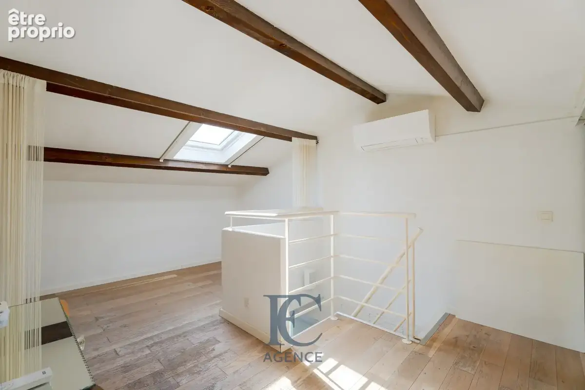 Appartement T2 de 40 m2 en duplex près de la plage - photo 5