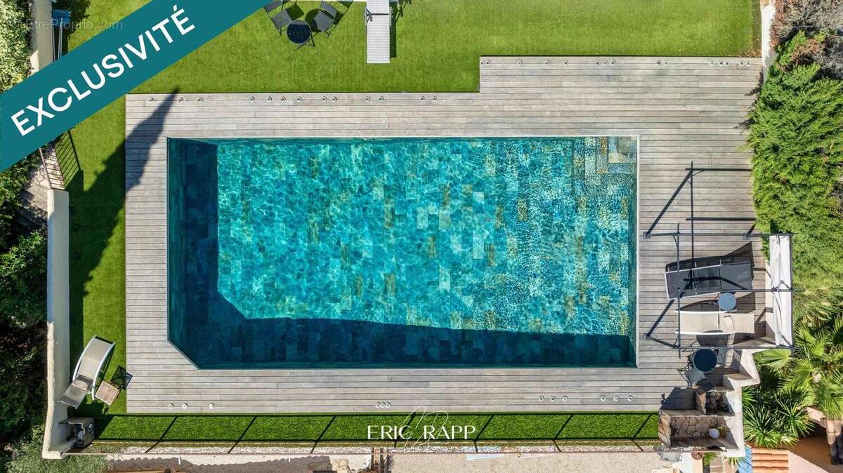 Photo 4 - Maison à ROQUEBRUNE-SUR-ARGENS