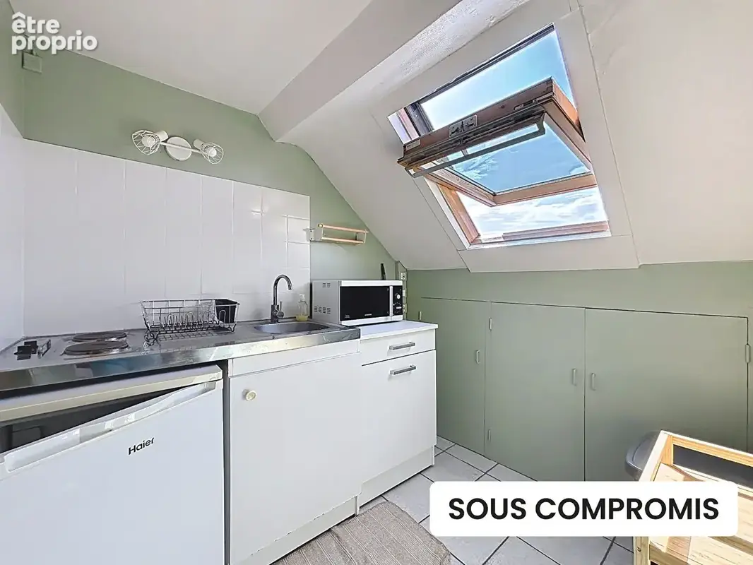 Appartement Rennes - Les Lices - studio - 20.26 m² carrez - 23.68 m² au sol - dernier étage - local vélo - photo 3