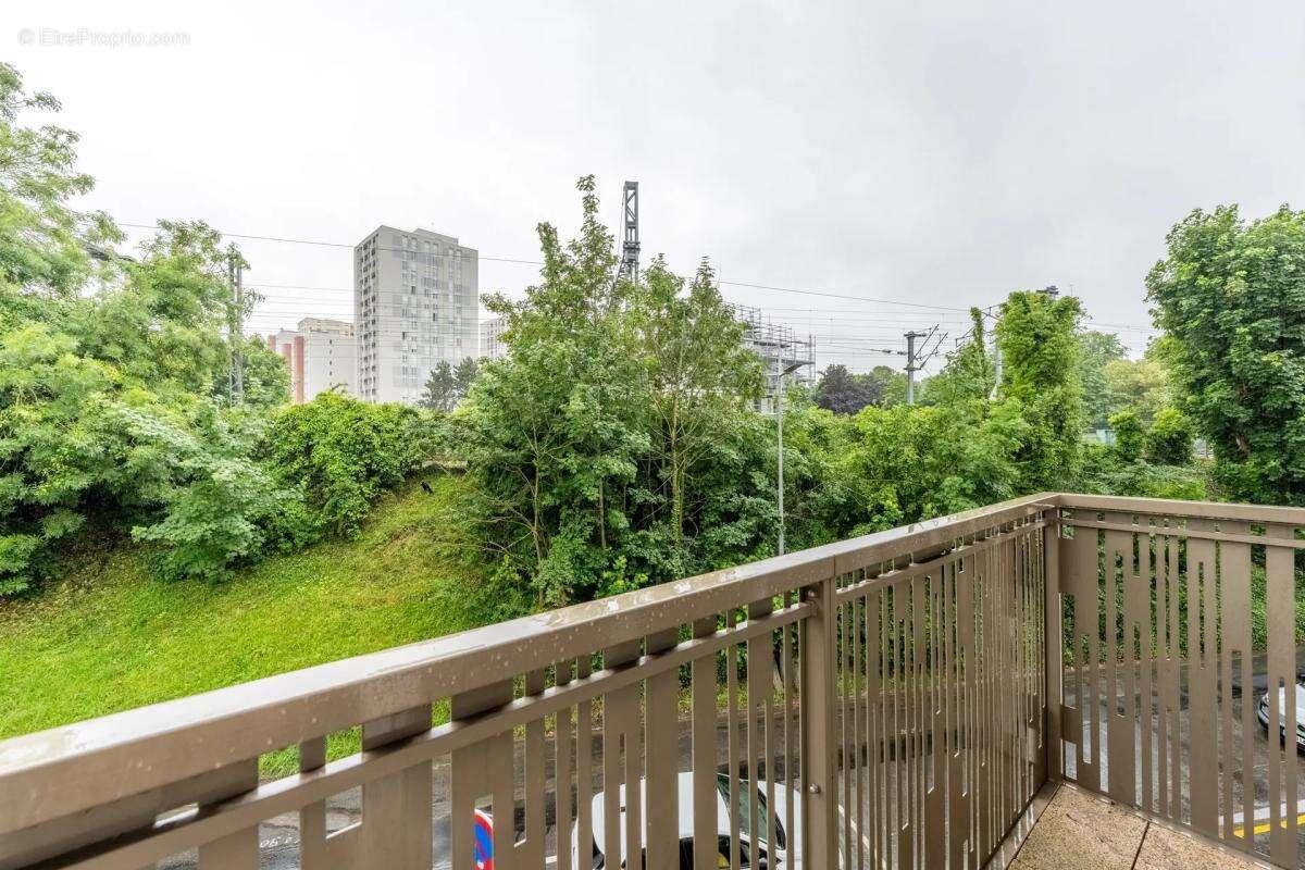 Appartement à SAINT-OUEN-L'AUMONE