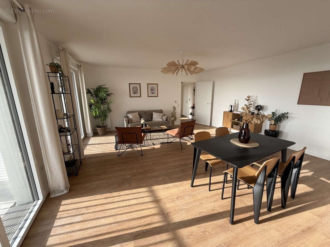 Appartement à BORDEAUX