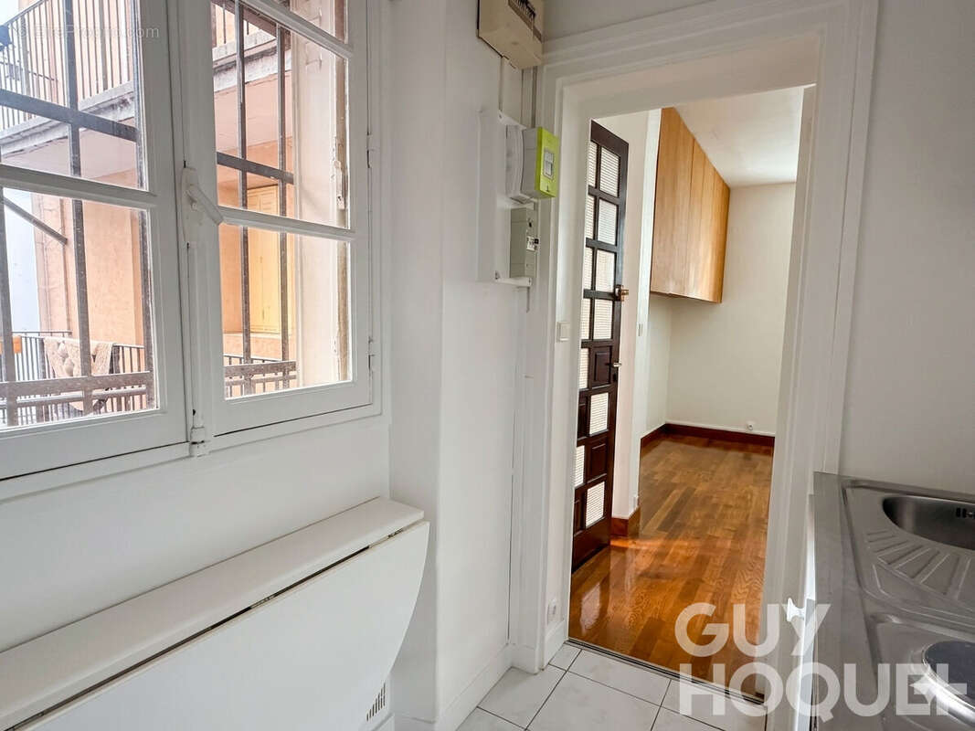 Appartement à PARIS-15E