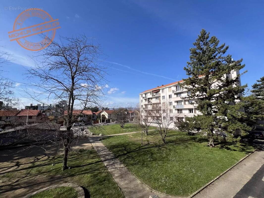 Appartement à LYON-5E