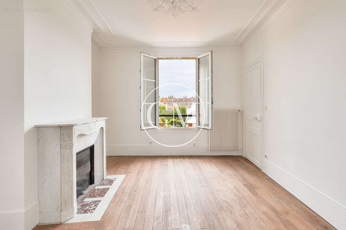 Appartement à VERSAILLES