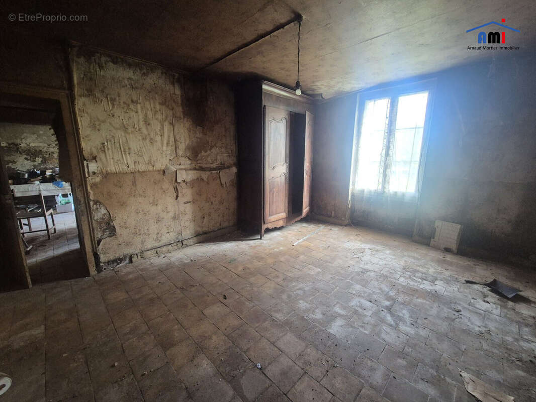 Maison à SAINT-GERMAIN-DES-GROIS