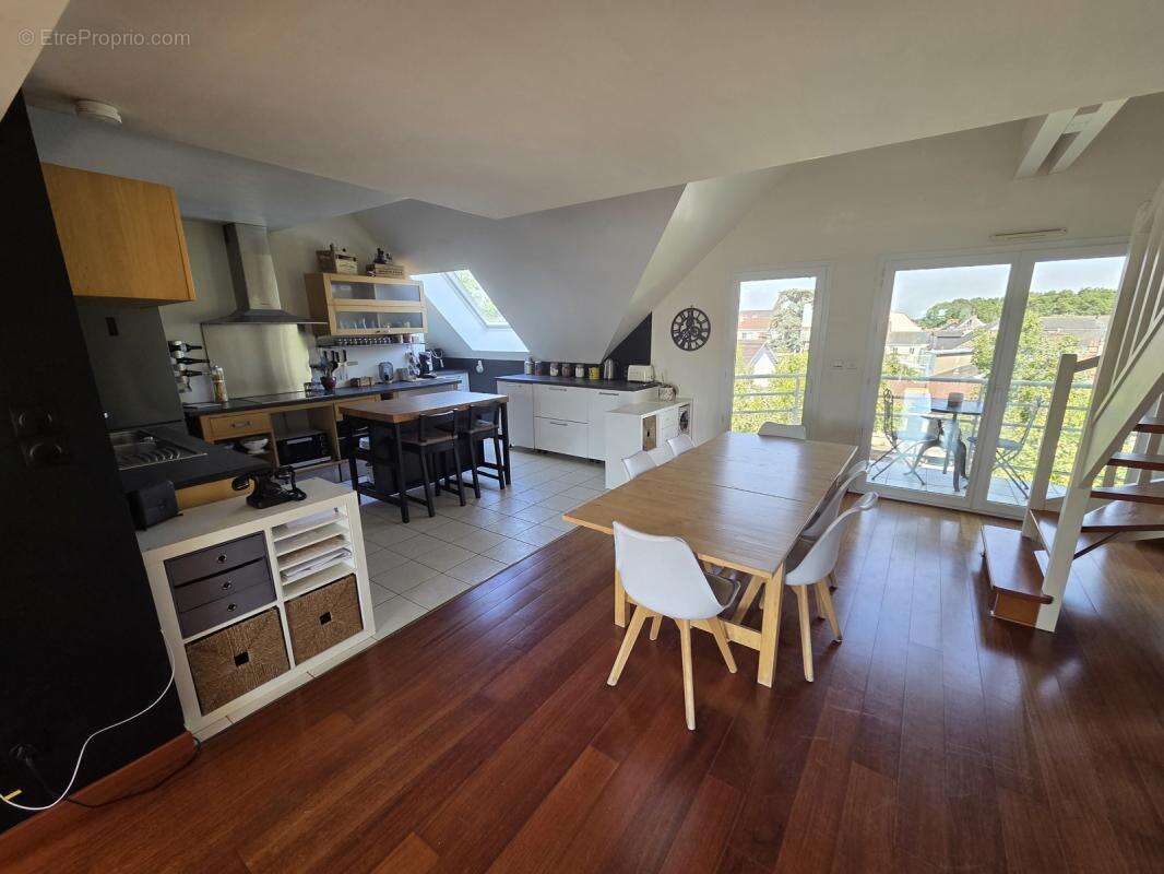 Appartement à SAINT-SEBASTIEN-SUR-LOIRE