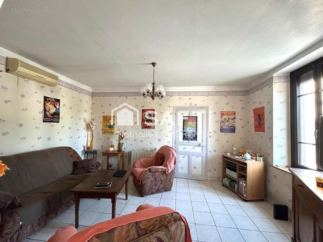 Maison 235 m² à Castres  - photo 7