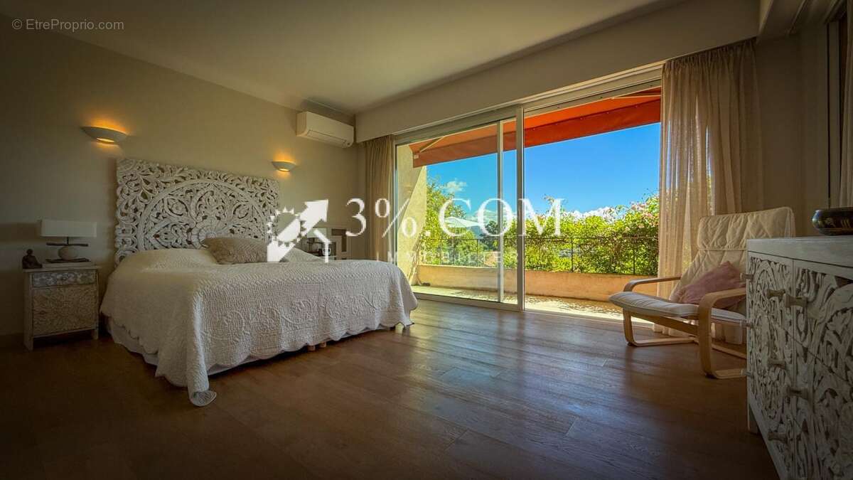 Maison à LES ADRETS-DE-L'ESTEREL