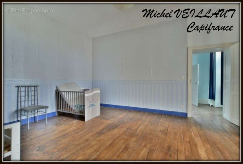 Maison à VILLENEUVE-SUR-ALLIER