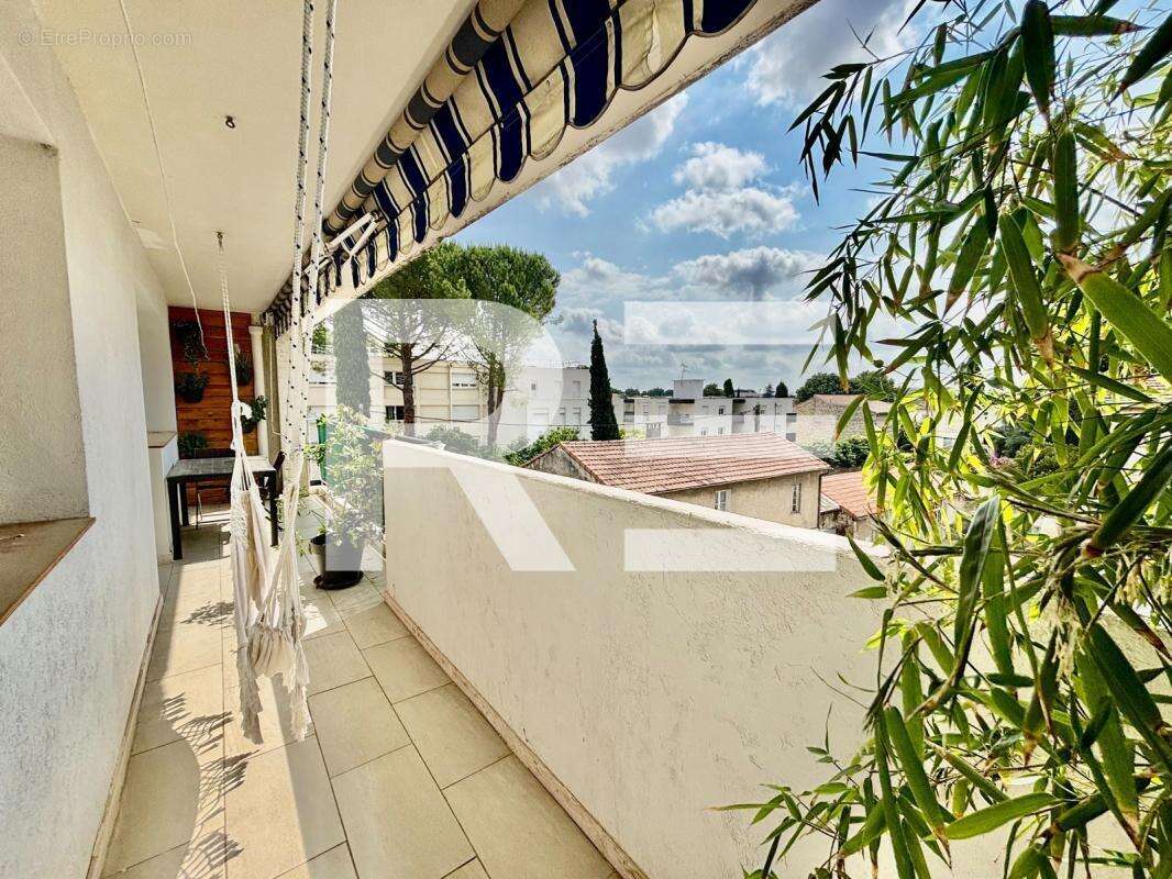 Appartement à NIMES