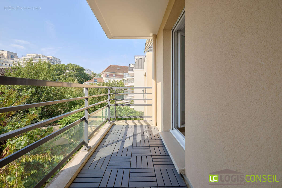 Appartement à CHATILLON