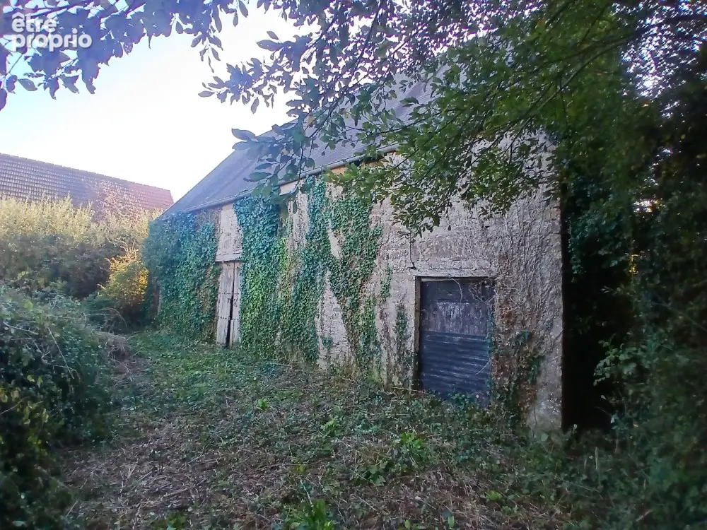 A ORGLANDES, maison en pierre, avec dépendances, à rénover - photo 11
