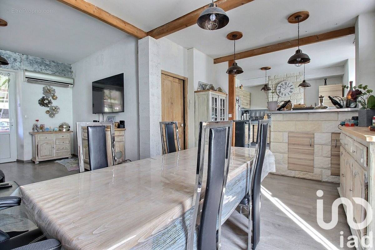 Photo 1 - Maison à LABOREL