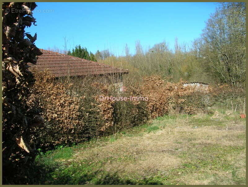 Terrain à CLERMONT-EN-ARGONNE