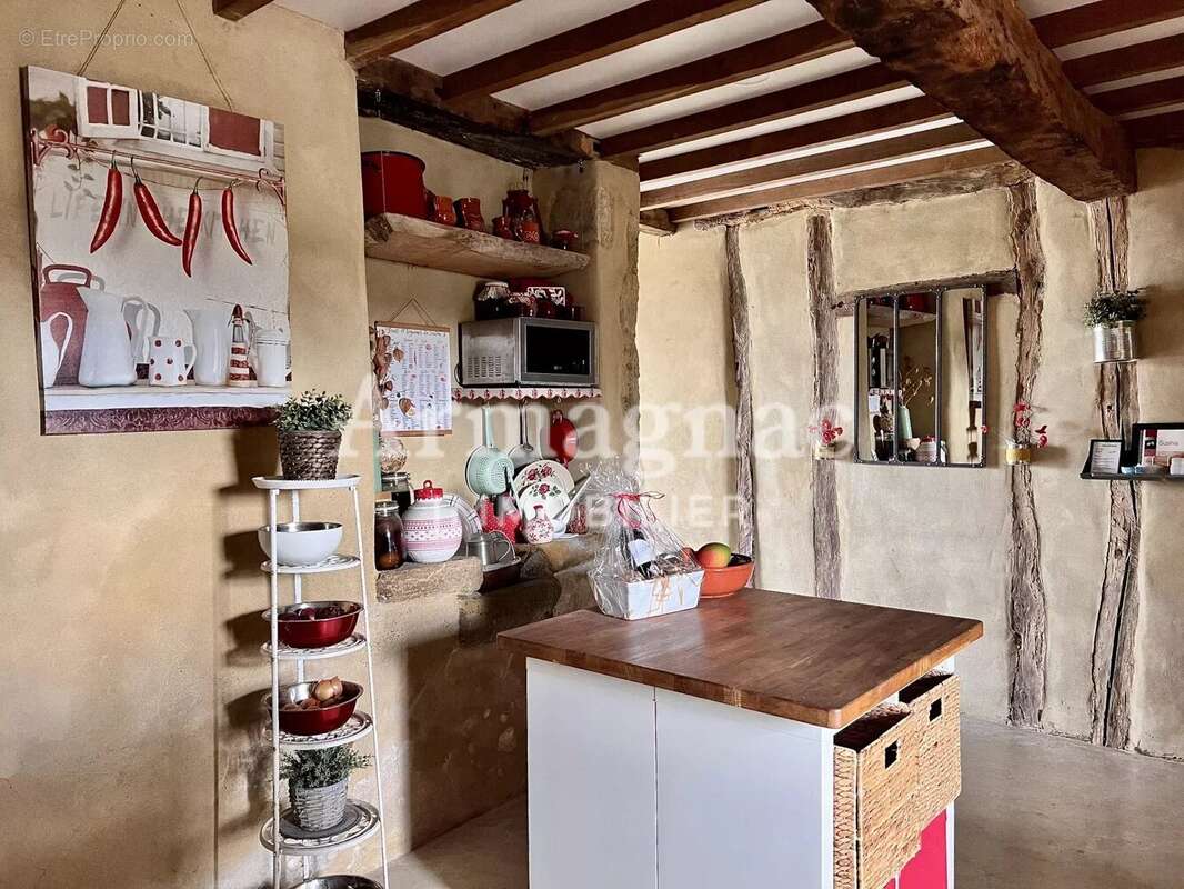Maison à ROQUEBRUNE