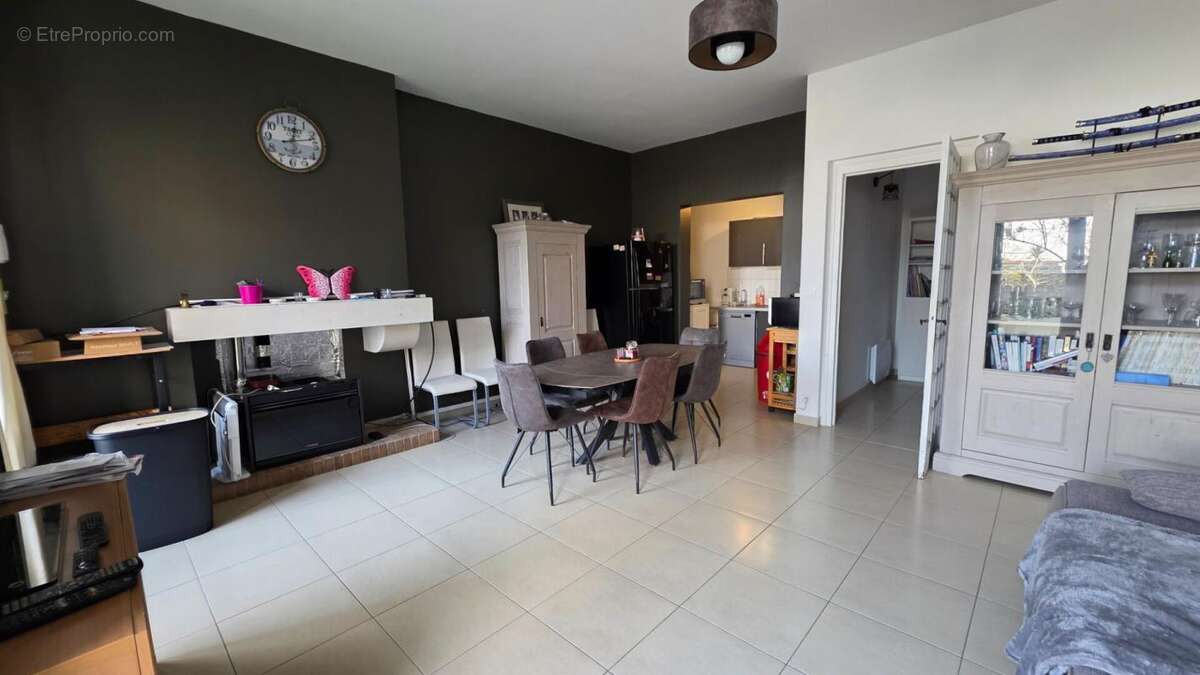 Maison à VENDAYS-MONTALIVET