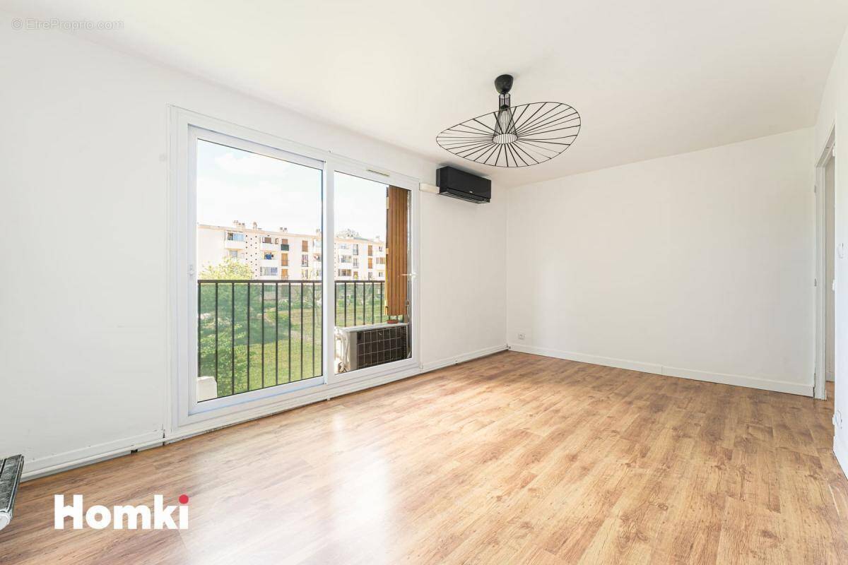 Appartement à AUBAGNE